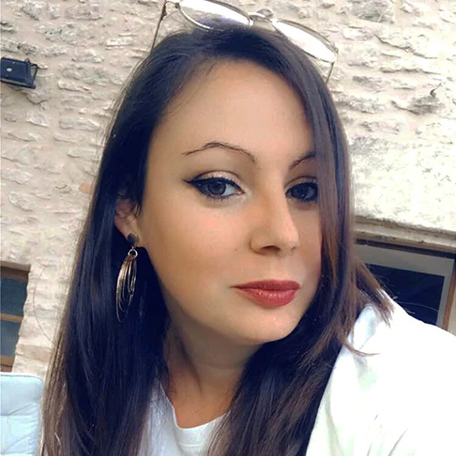 Johanna, intervenante des Services de Magali